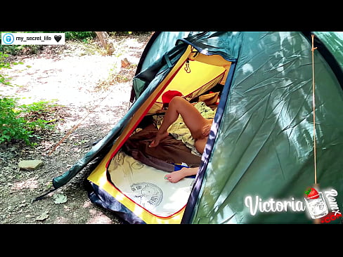 ❤️ Nakuha sa camera Madamdaming haltak off Stranger in a tent ❌ super porn sa porn tl.porn-milf300.ru ❤