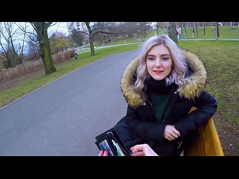 ❤️ Nilulon ang mainit na cum ng isang estranghero para sa pera - blowjob sa parke ni Eva Elfie ❌ super porn sa porn tl.porn-milf300.ru ❤